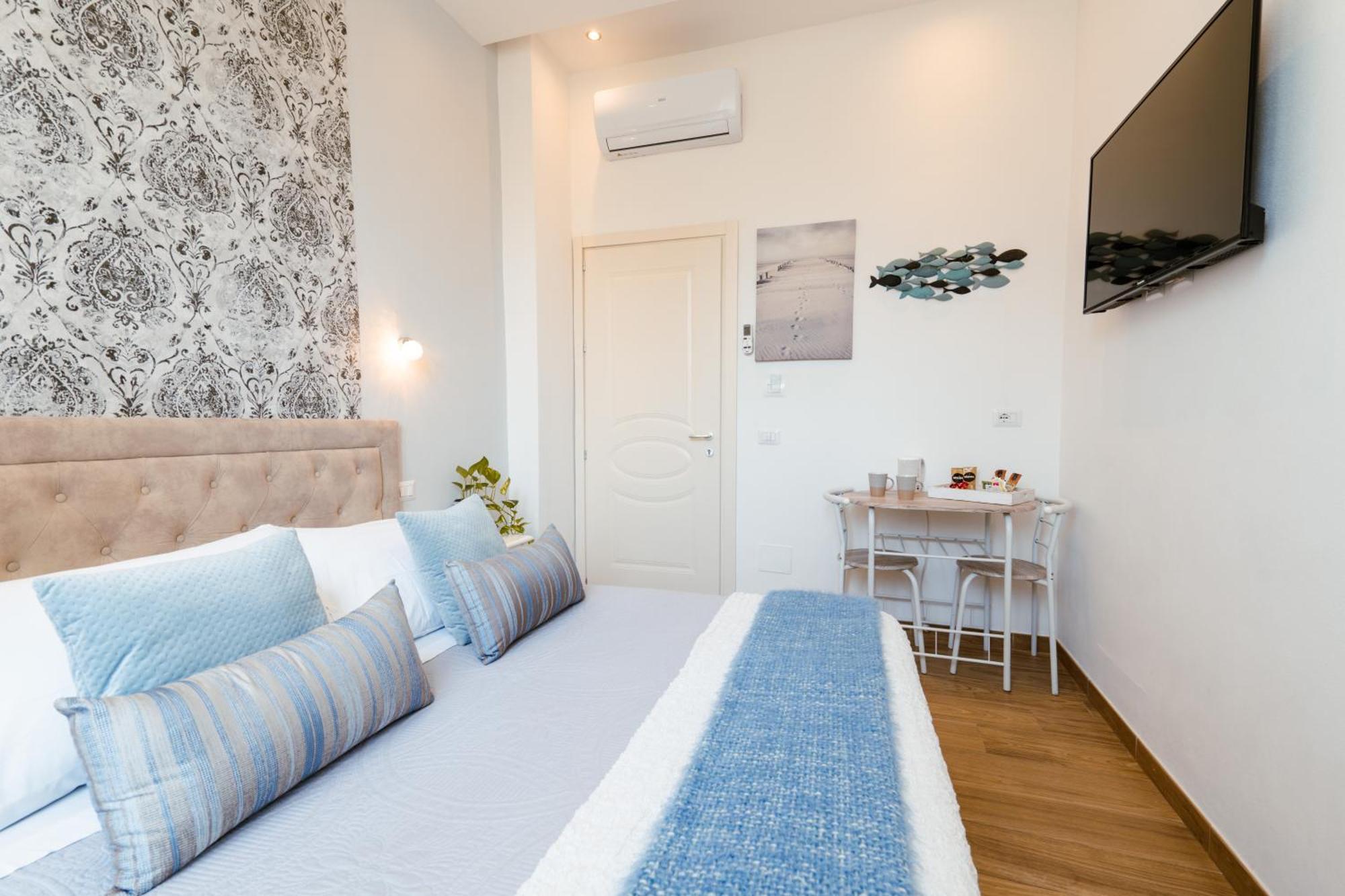 The Railway 74 Bed & Breakfast La Spezia Exterior photo